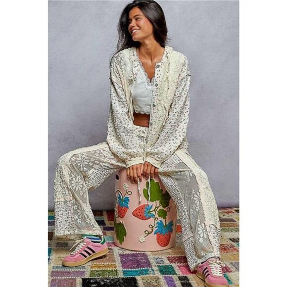 POL Floral Balloon Sleeve Hooded Lace Jacket with Stitch Detail - Picture 7 of 7